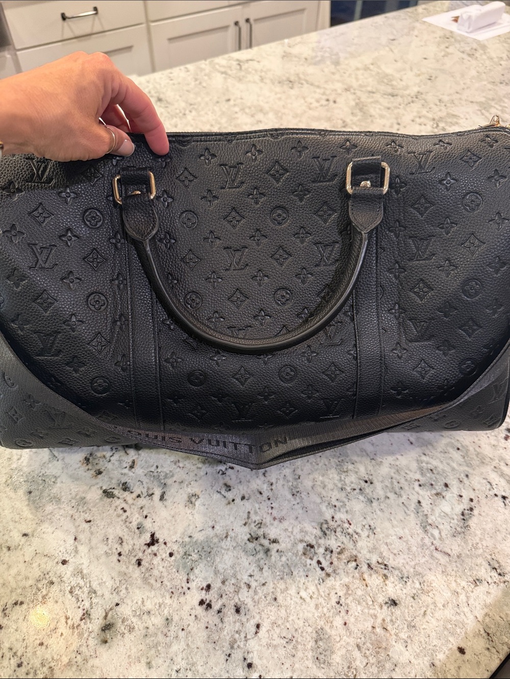 Unbranded Black Duffle Bag - Picture 3 of 7